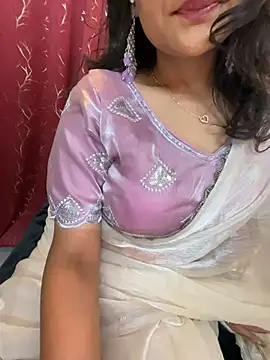 Snapshot of LuscousPussy chatting on 03/13/25, 12:56 LuscousPussy online show from 03/13/25, 12:56