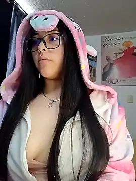 Snapshot of persefone_core chatting on 12/13/24, 06:49 persefone core online show from 12/13/24, 06:49