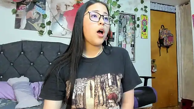 Snapshot of persefone_core chatting on 03/15/25, 03:40 persefone core online show from 03/15/25, 03:40