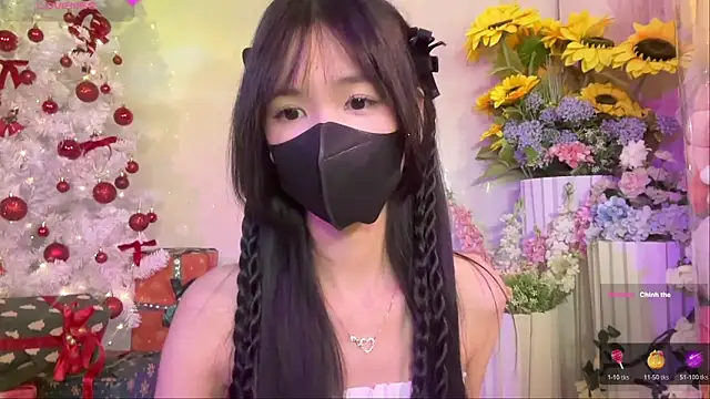 Snapshot of Your-Sunshine chatting on 11/20/25, 04:07 Your-Sunshine online show from 11/20/25, 04:07