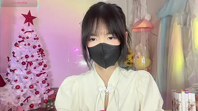 Snapshot of Your-Sunshine chatting on 12/03/25, 03:54 Your-Sunshine online show from 12/03/25, 03:54