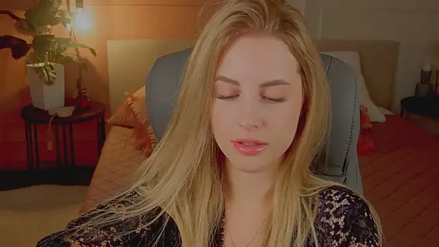Snapshot of anita_blairr chatting on 10/01/25, 01:22 anita blairr online show from 10/01/25, 01:22