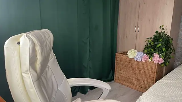 Snapshot of anita_blairr chatting on 07/01/26, 12:56 anita blairr online show from 07/01/26, 12:56