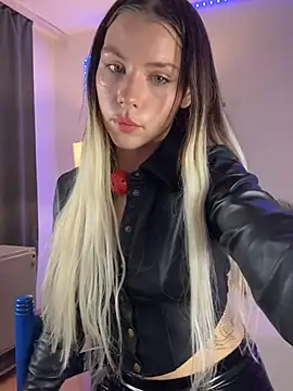 KittyKatyDream online show from 01/24/25, 07:49