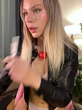 Snapshot of KittyKatyDream chatting on 01/10/26, 03:36 KittyKatyDream online show from 01/10/26, 03:36