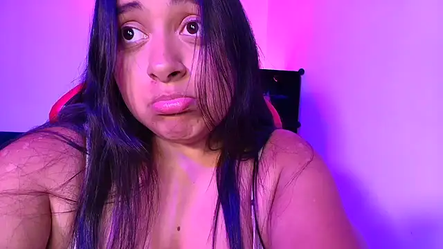 Soysofiarodrigu online show from 10/15/25, 10:10