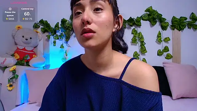 tati cardenas online show from 11/27/25, 04:36