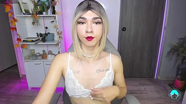 Snapshot of sofi_elfqueen chatting on 01/30/25, 12:39 sofi elfqueen online show from 01/30/25, 12:39