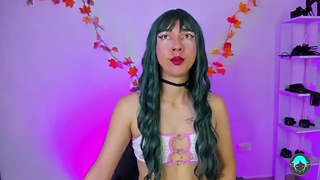 Snapshot of sofi_elfqueen chatting on 03/07/26, 11:46 sofi elfqueen online show from 03/07/26, 11:46