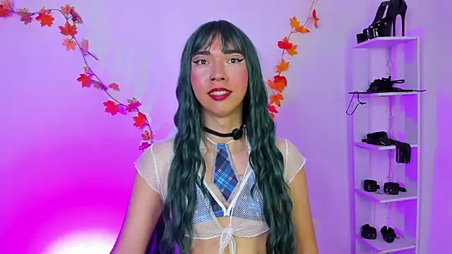 Snapshot of sofi_elfqueen chatting on 03/26/26, 11:10 sofi elfqueen online show from 03/26/26, 11:10