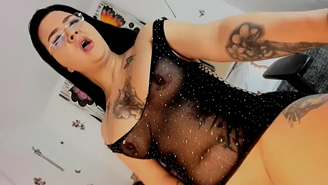 Alexamonstercocktsx online show from 01/03/25, 04:33