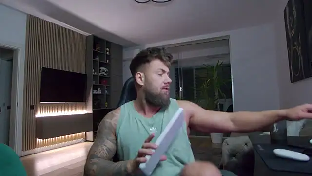 UbbeViking online show from 02/13/25, 08:03