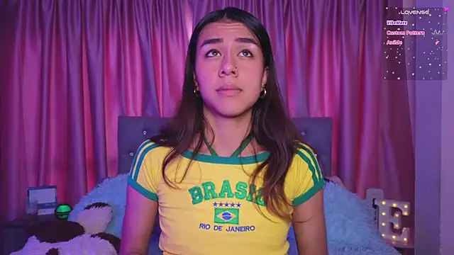 Emiily Scott1 online show from 11/29/25, 02:42