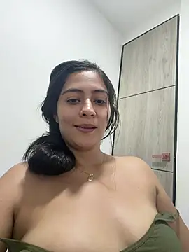 Sophie  Foxxx online show from 06/15/26, 11:29