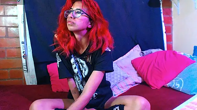 Roxanbunny1 online show from 12/30/24, 03:25