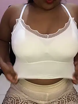 Snapshot of Rose_Olivia chatting on 11/13/25, 03:55 Rose Olivia online show from 11/13/25, 03:55