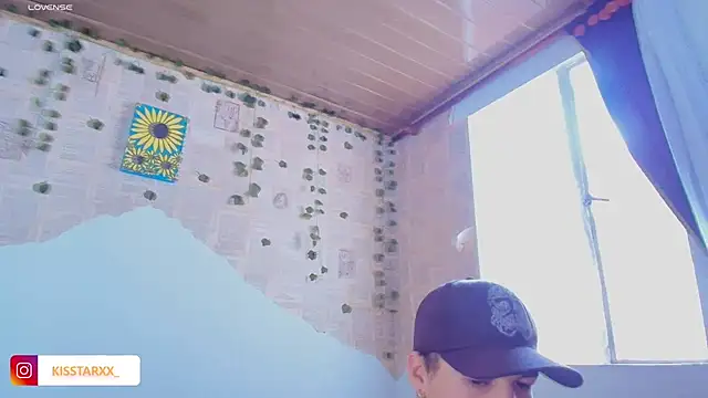 kisstarxxx online show from 10/16/25, 09:16