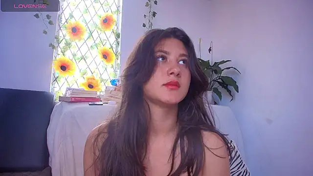 Snapshot of kisstarxxx chatting on 01/07/26, 08:33 kisstarxxx online show from 01/07/26, 08:33