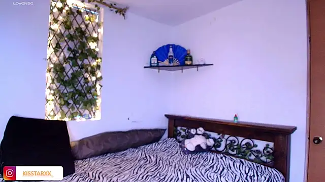 kisstarxxx online show from 05/08/26, 10:04