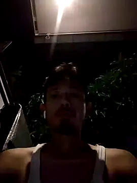 Snapshot of Dwirosebig chatting on 10/30/25, 05:02 Dwirosebig online show from 10/30/25, 05:02