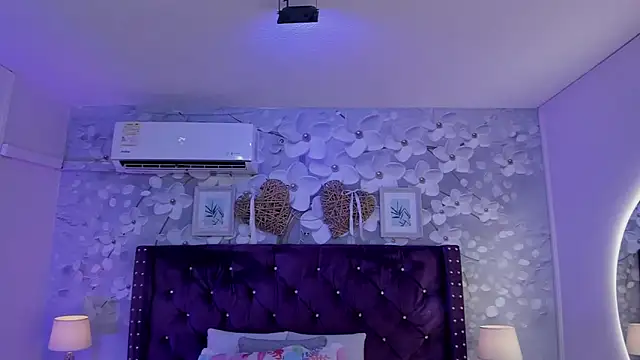 dalila salazar online show from 07/24/26, 03:15