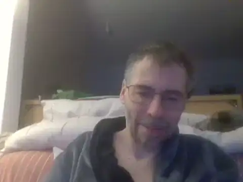 ptitcanard60600 online show from 12/11/24, 10:38