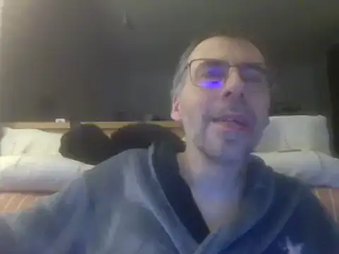 ptitcanard60600 online show from 02/13/25, 10:33