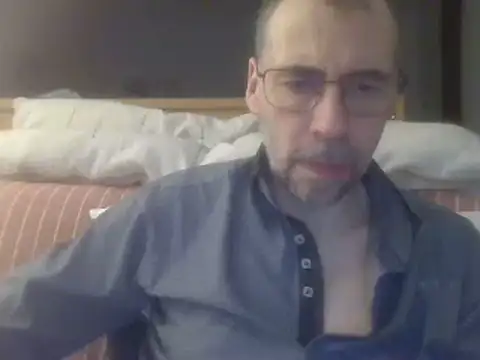 ptitcanard60600 online show from 03/04/25, 09:43