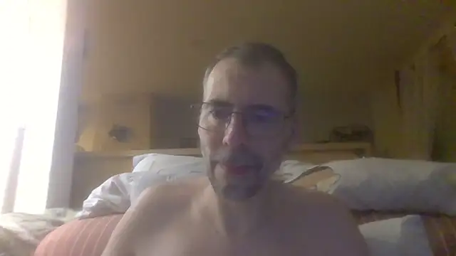 ptitcanard60600 online show from 10/05/25, 05:22