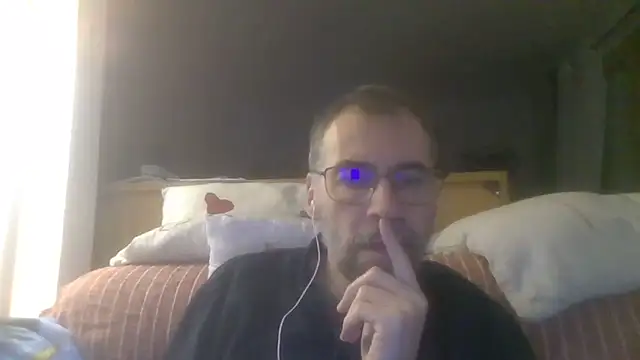 ptitcanard60600 online show from 10/23/25, 10:52