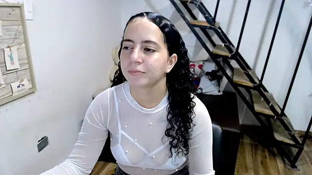 samantha baby  online show from 03/17/25, 08:19