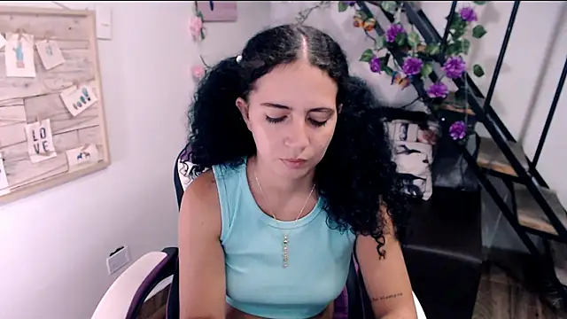 samantha baby  online show from 06/07/26, 08:34