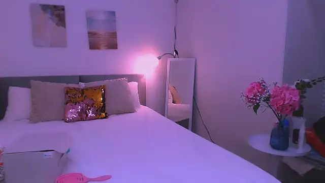 Snapshot of LesleySweet chatting on 01/09/26, 03:59 LesleySweet online show from 01/09/26, 03:59