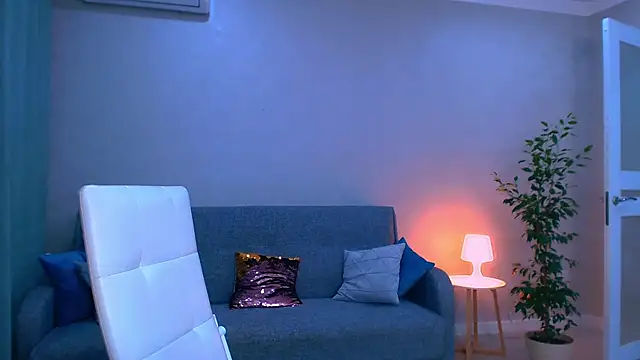 Snapshot of LesleySweet chatting on 04/23/26, 06:32 LesleySweet online show from 04/23/26, 06:32