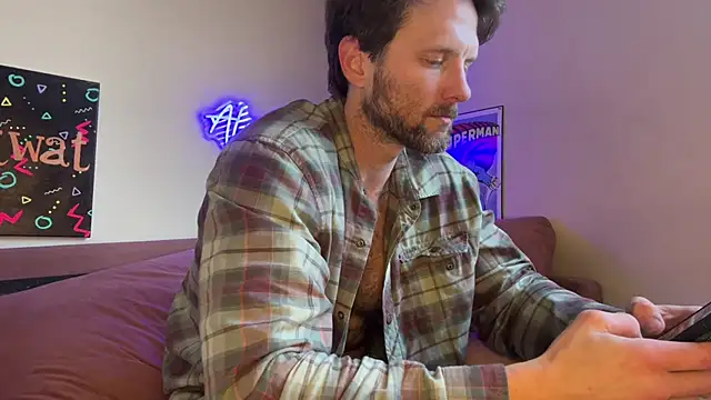 Snapshot of alexmannd chatting on 03/14/26, 11:10 alexmannd online show from 03/14/26, 11:10