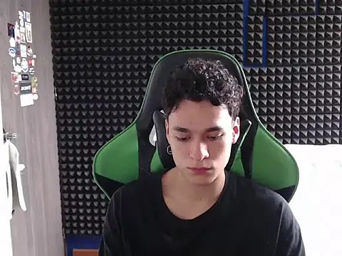 Curly Angel24 online show from 12/05/25, 04:03