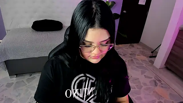 martinasaez online show from 01/06/26, 08:34