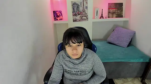 Charis 21 online show from 09/18/25, 03:30