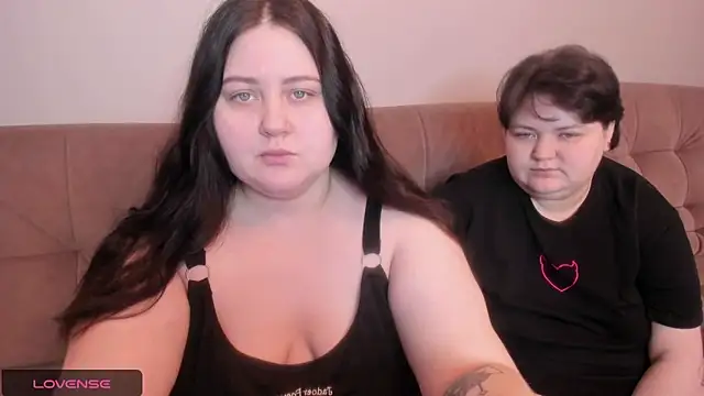 Snapshot of ihaveasecret_ chatting on 01/22/25, 05:17 ihaveasecret online show from 01/22/25, 05:17