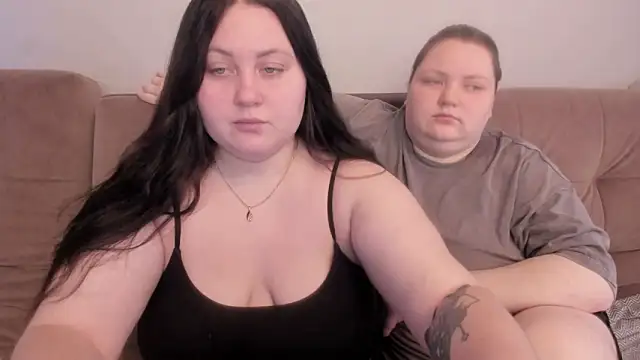 Snapshot of ihaveasecret_ chatting on 09/11/25, 02:11 ihaveasecret online show from 09/11/25, 02:11