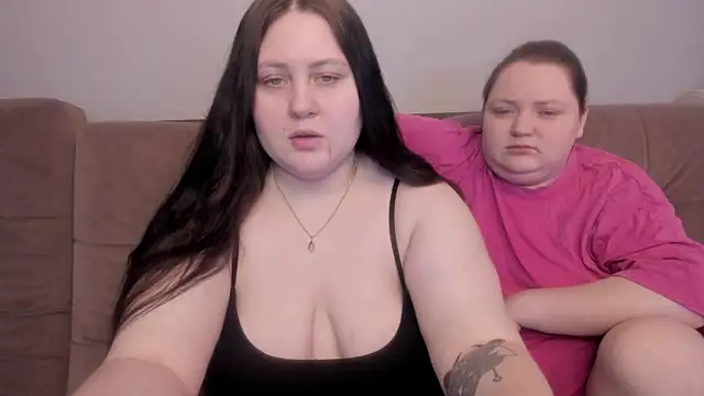 Snapshot of ihaveasecret_ chatting on 02/15/26, 07:10 ihaveasecret online show from 02/15/26, 07:10