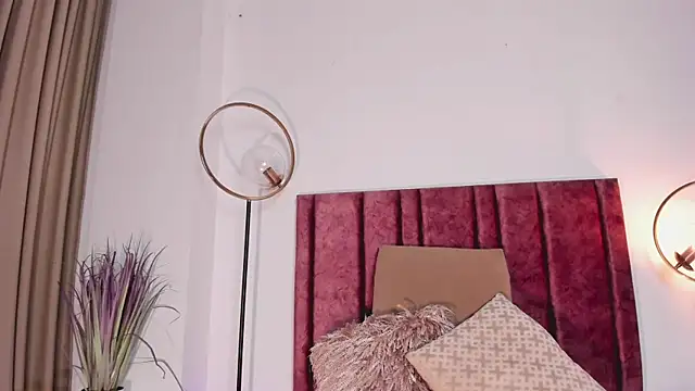 NoraDasilva online show from 01/08/25, 12:38