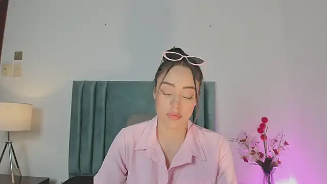 NoraDasilva online show from 01/14/25, 11:16