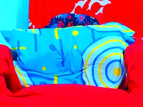 Snapshot of ebony_cristal1 chatting on 10/09/25, 06:55 ebony cristal1 online show from 10/09/25, 06:55