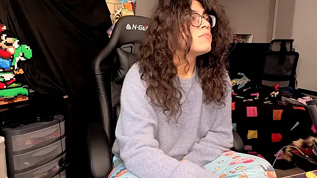 ShinyCherub online show from 11/13/25, 02:32