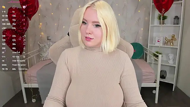 art lovee online show from 02/17/25, 07:47