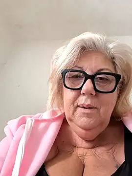 Merilulla online show from 10/25/25, 11:40