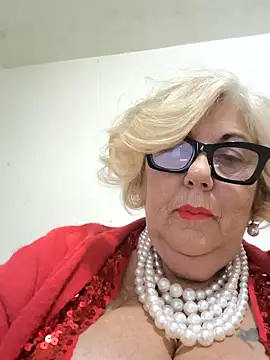 Merilulla online show from 12/18/25, 02:06