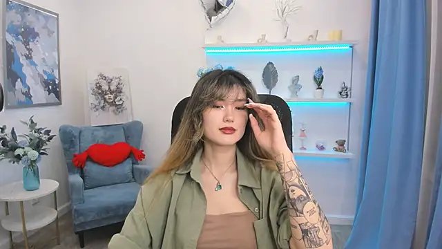 AnneTLi online show from 06/09/26, 03:18