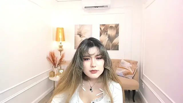 AnneTLi online show from 06/21/26, 03:20
